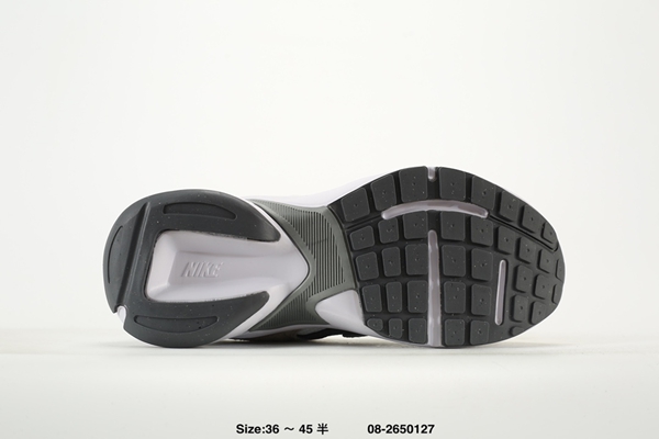 ナイキ靴素材ディテール